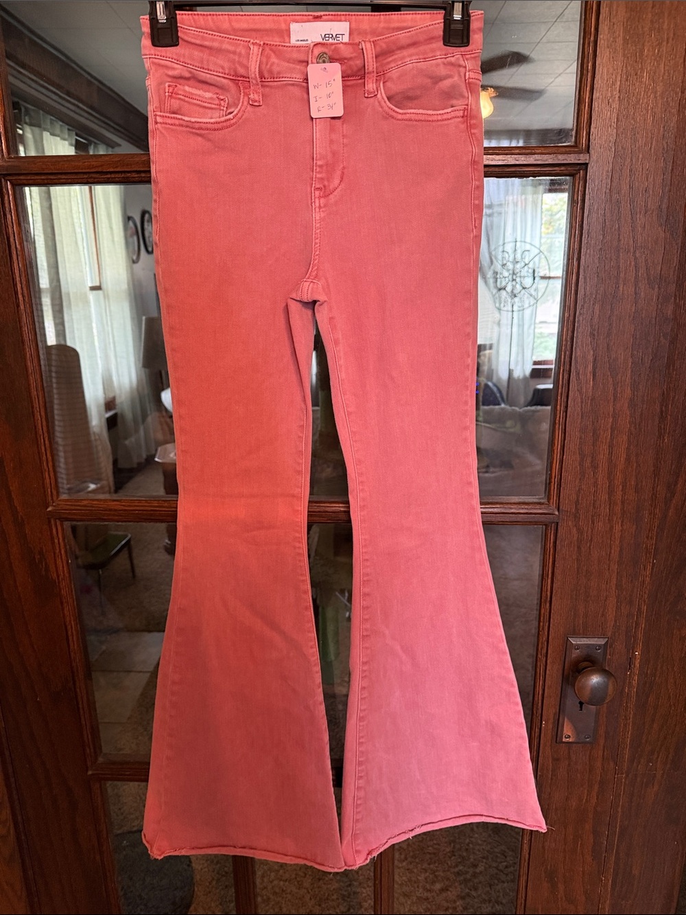 Vibrant Pink Flare Jeans - High-Rise Retro Style